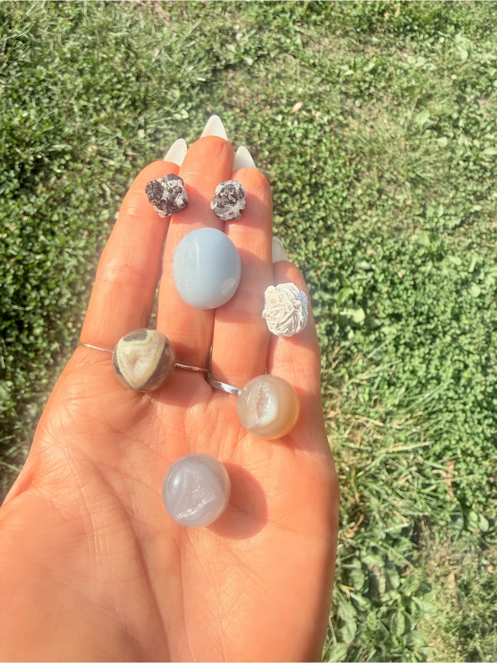 PLUS UNSEEN FACETS New stones sneak peak